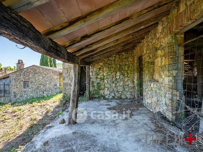 Giardino - Rustic Casale to Complete in Montieri