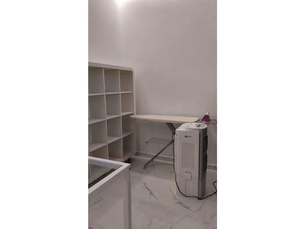 Kabinet - Student Flat with Air Conditioning in Moncada