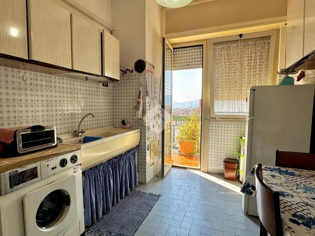 Kitchen - Panoramic 3-Bedroom Apartment in Palermo