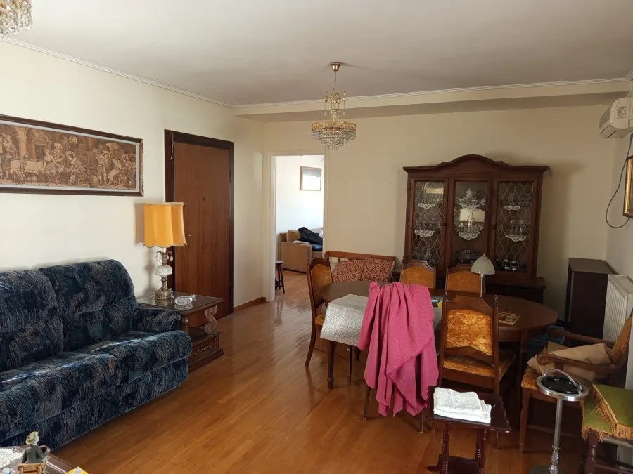 Soggiorno - Bright Corner Apartment with Balcony in Dafni