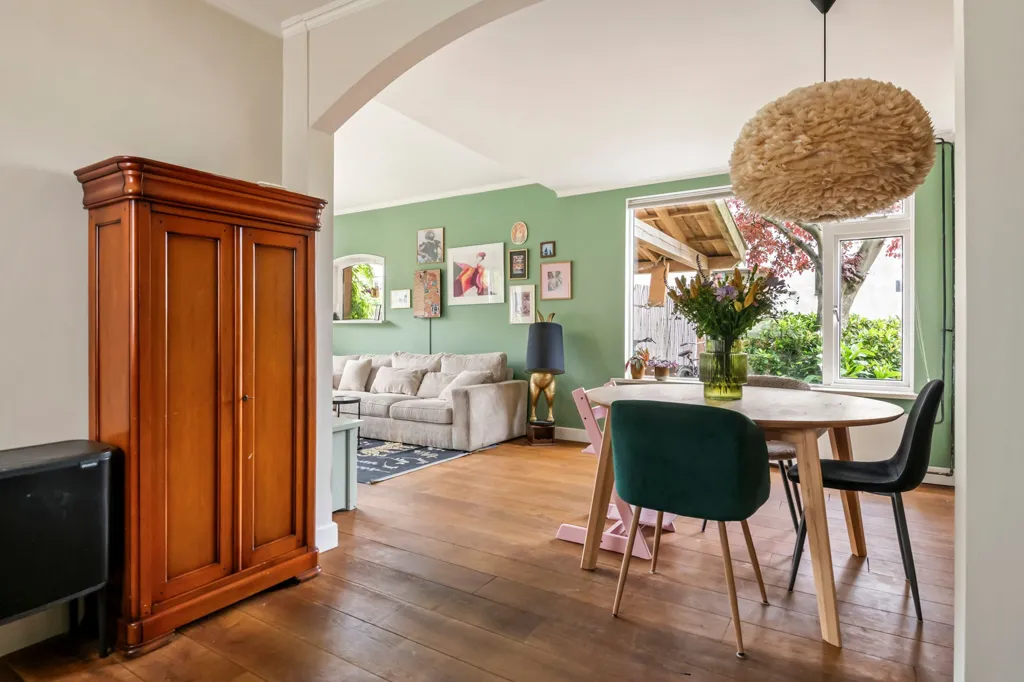 Salle à manger - Charming Free-Standing House with Garden View in Deil