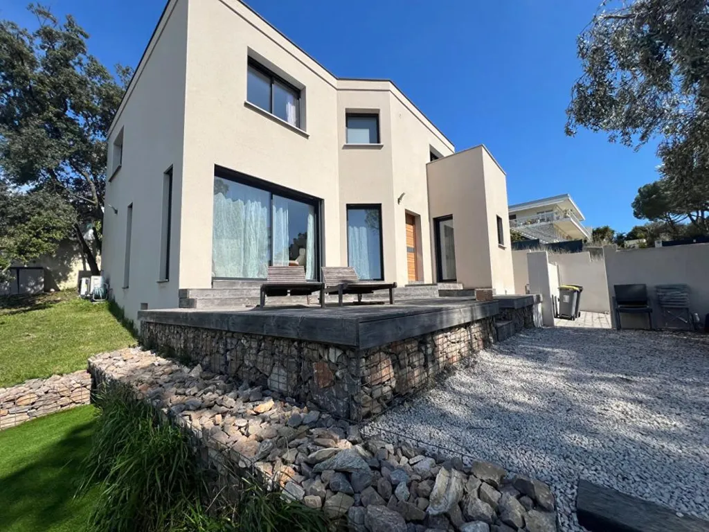Välivaade - Luxury Villa with Sea View in Sète