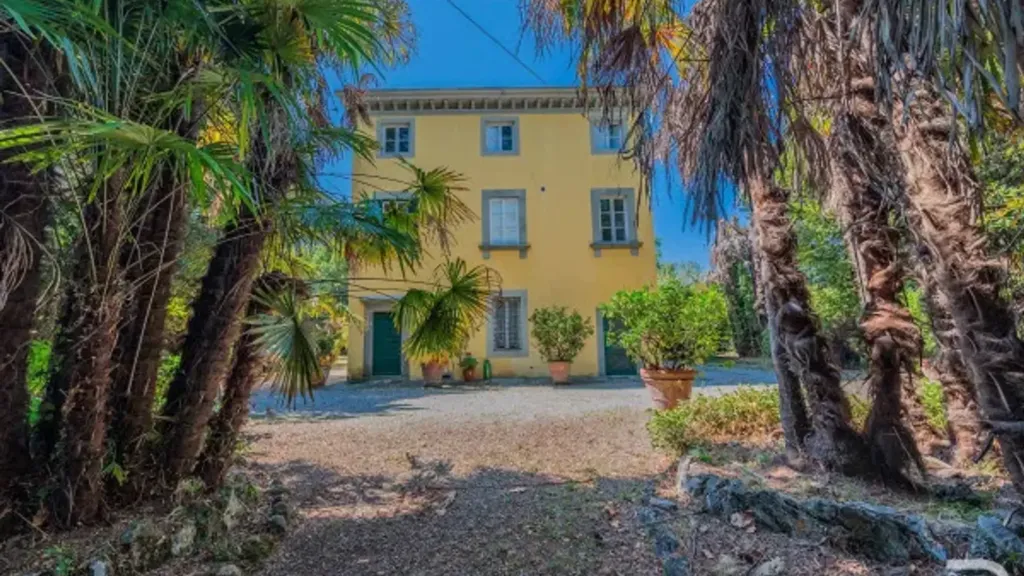 Välivaade - Historic Villa with Garden in Lucca