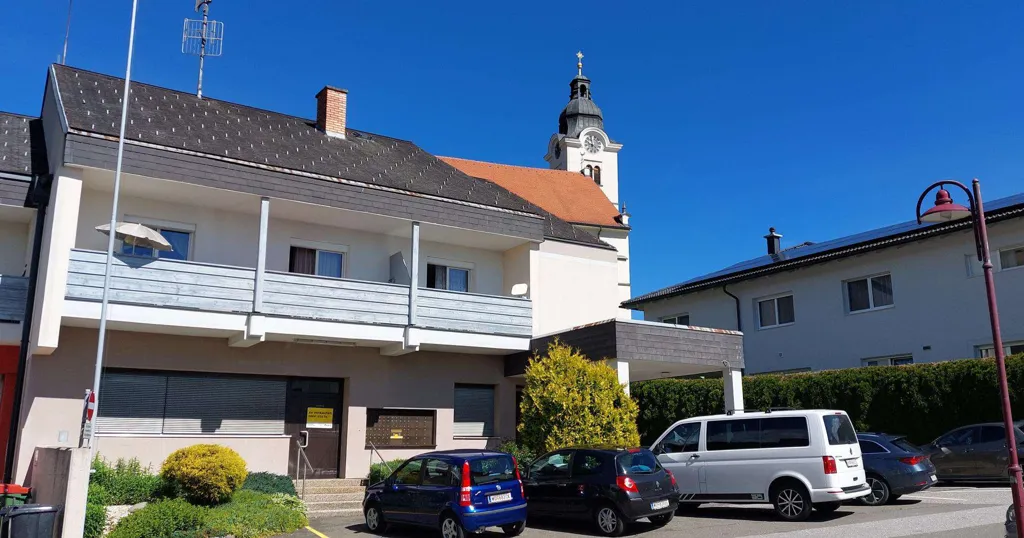 Esterno - Commercial Space near Centre in Bad St. Leonhard