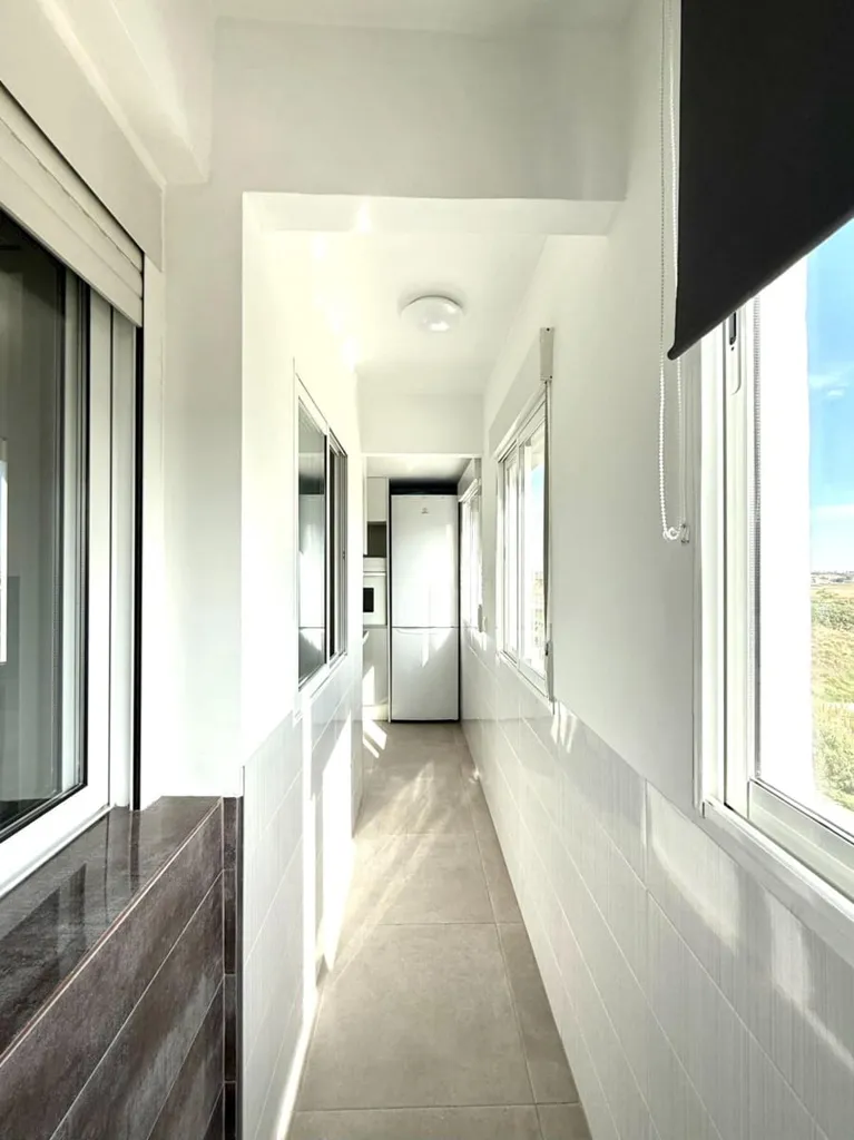 Hallway - Reformed Flat with Balcony in Burjassot