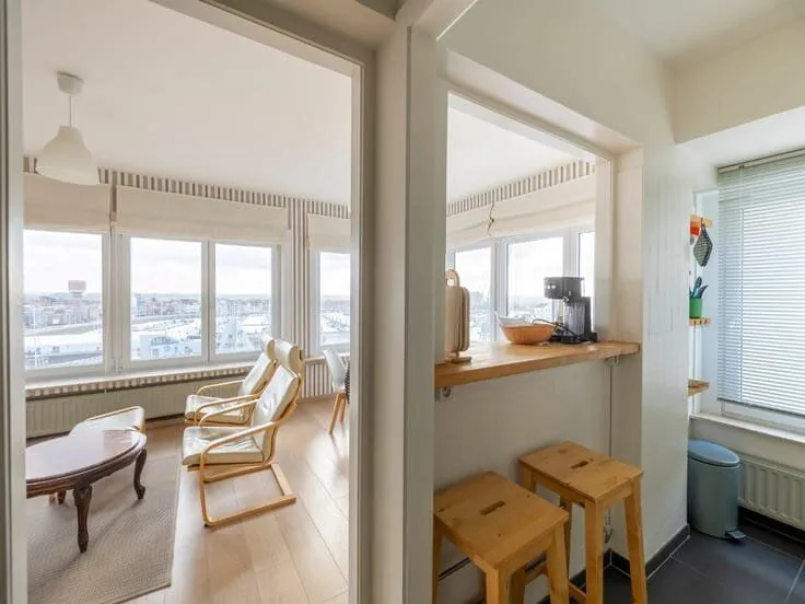 Elutuba - Sunlit Seafront Flat in Blankenberge