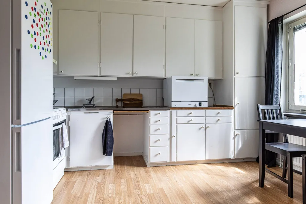 Köök - Apartment with Balcony in Jämtland