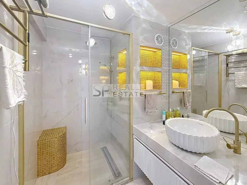 Salles de bain - Appartement Luxueux avec Terrasse à Cannes