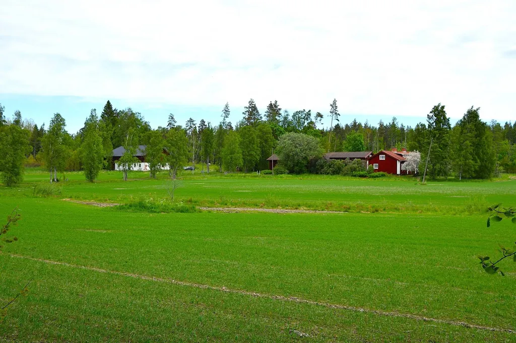 Jardin - Farm with Lake Access in Granviksnäset
