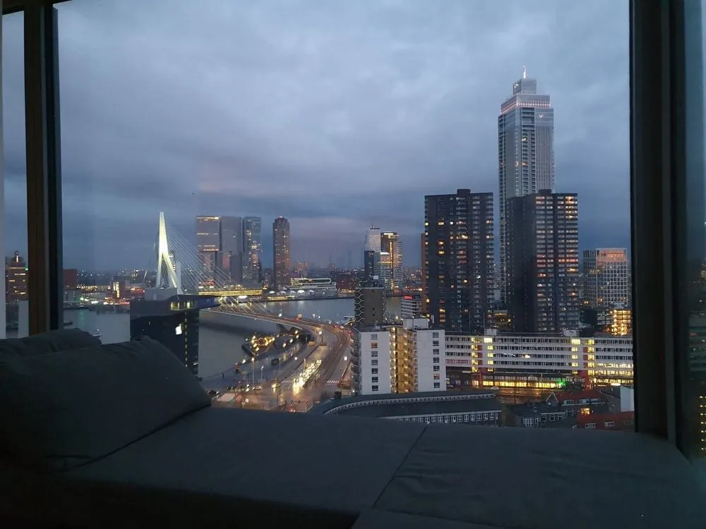 Soggiorno - Luxury Apartment in The CoolTower, Rotterdam