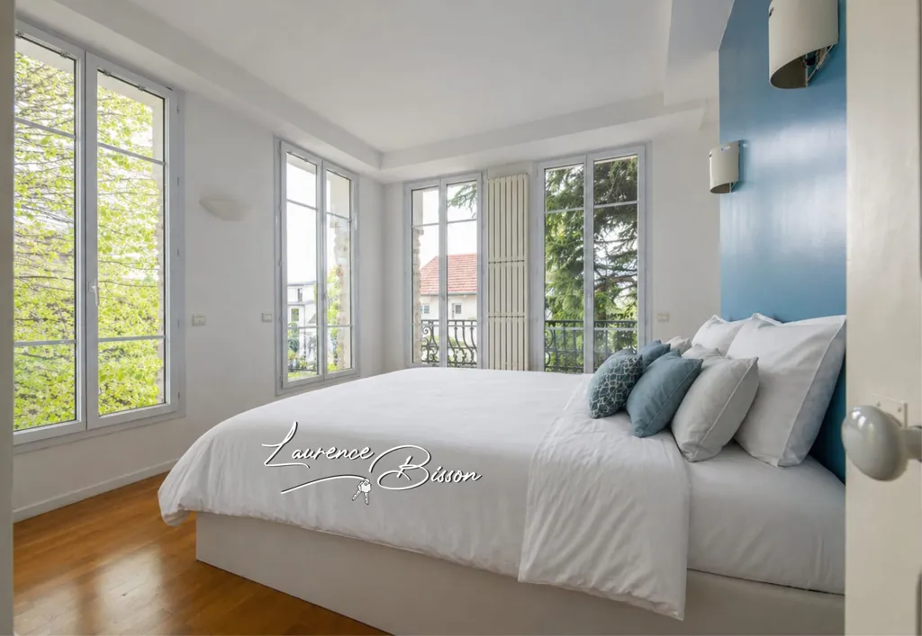 10-room house in Le Raincy