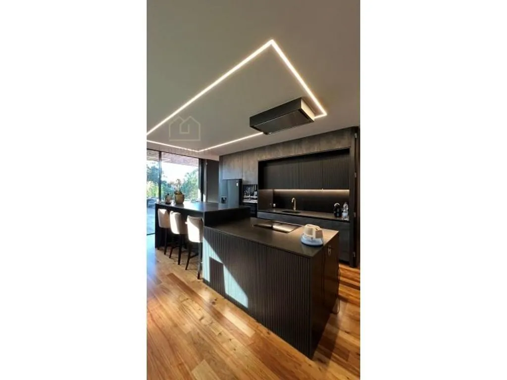 Cuisine - Luxury Villa with Infinity Pool in Avintes