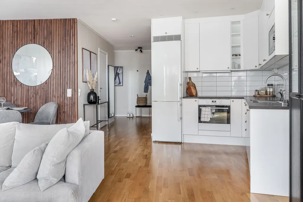 Living Room - Apartment with Large Windows in Mariehöjd