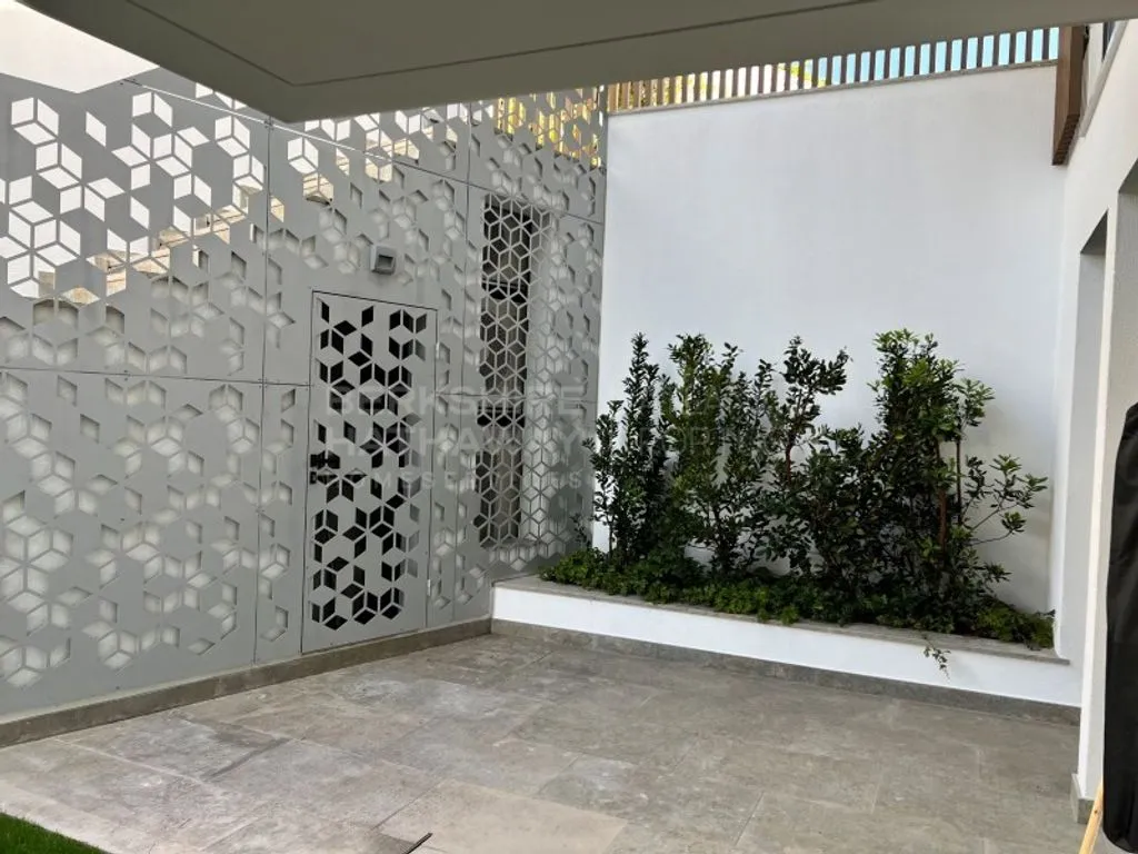 Garden - Luxury Duplex with Pool in Cascais