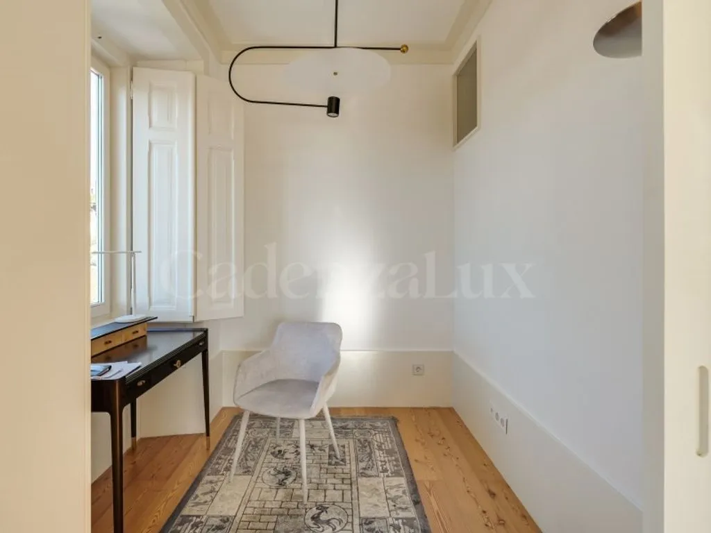 Kabinet - Luxury Flat with Private Pool in Lisbon