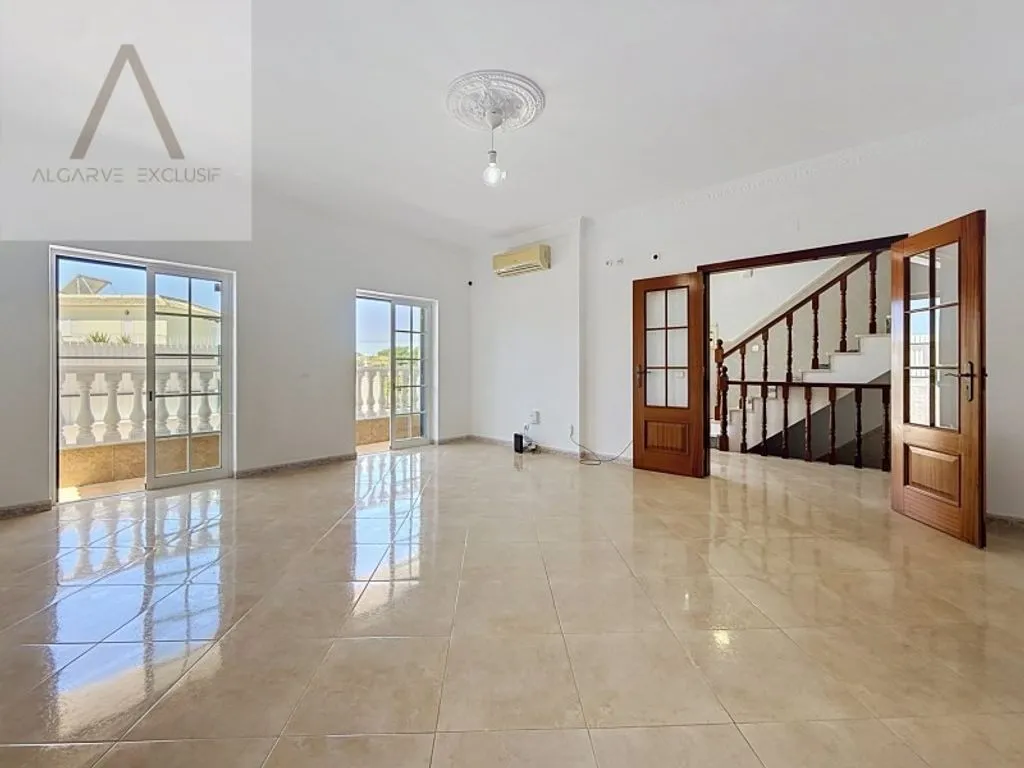 Séjour - Renovated Villa with Pool in Olhão