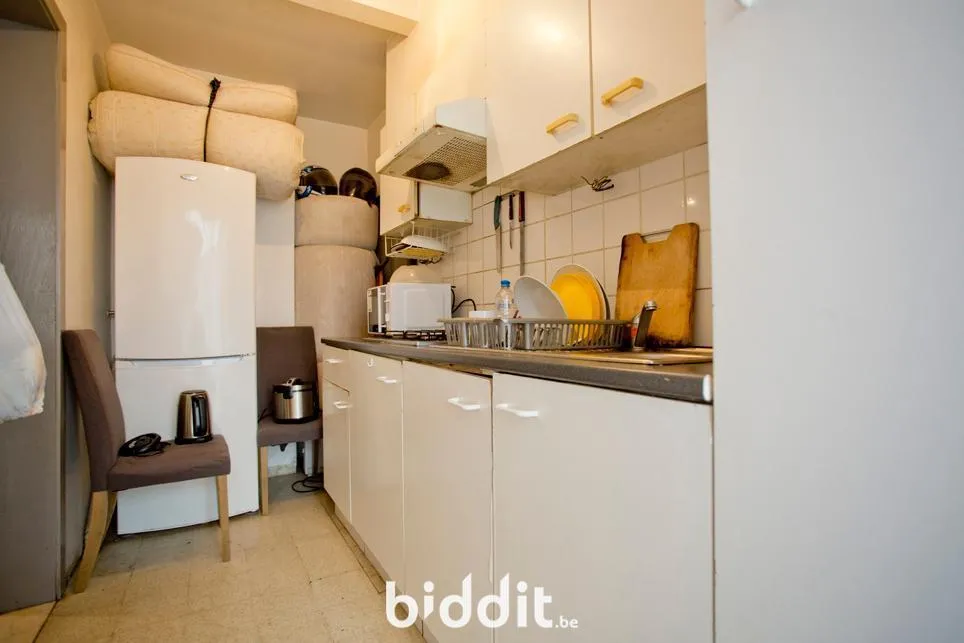 Cuisine - Appartement avec Garage et Balcon à Roulers