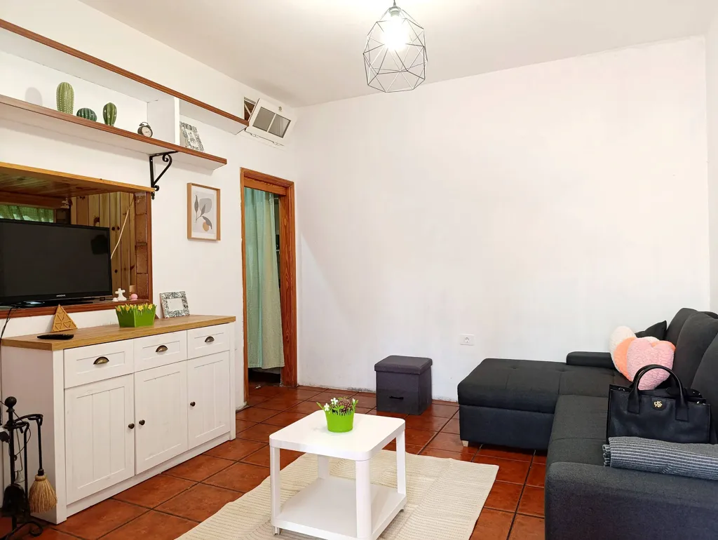 Elutuba - Rustic House with Panoramic Terrace in Teror