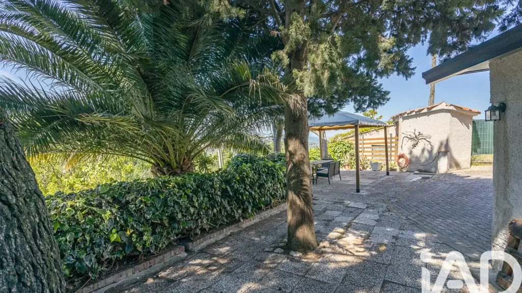 Terrasse - Rustic Villa with Panoramic Views in Massignano