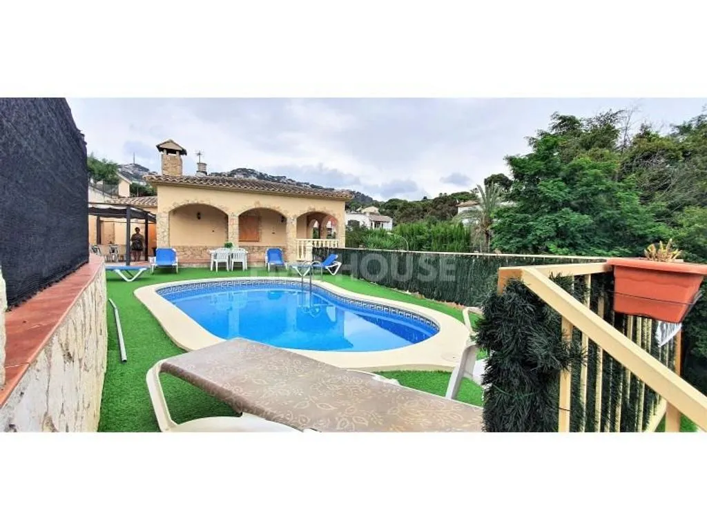 Bassein - Luxury House with Pool in Lloret de Mar