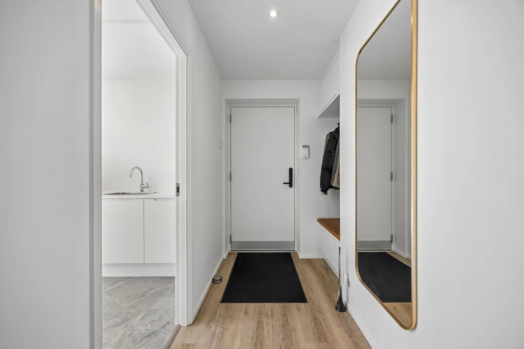 Esik - Contemporary Villa with Garden in Kastrup