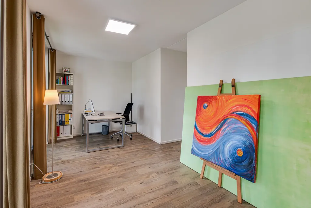 Bureau - Modern Half-Detached House with Garden in Doorn