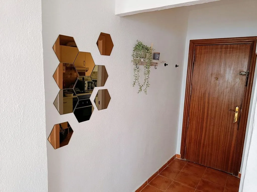 Esik - Furnished Flat with Balcony in Maestro Luis Torregrosa