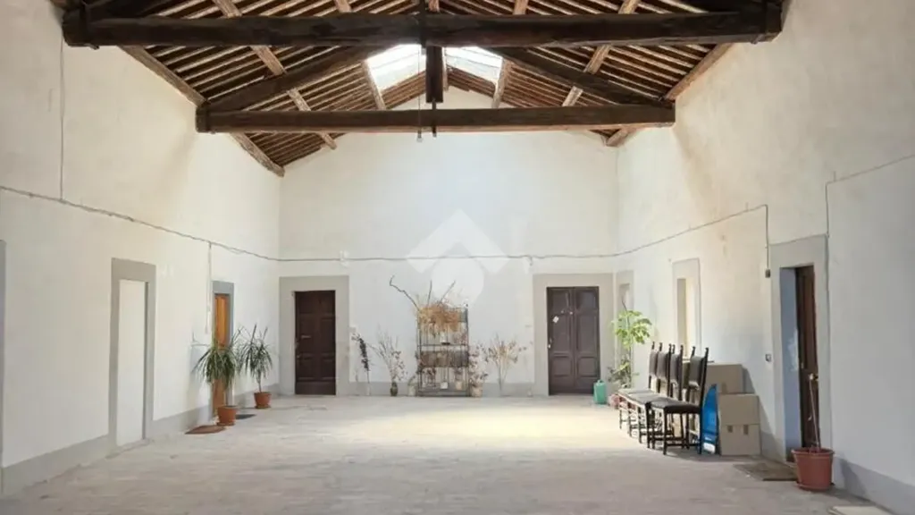 Giardino - Historic Apartments with Piazza View in Bagnaia