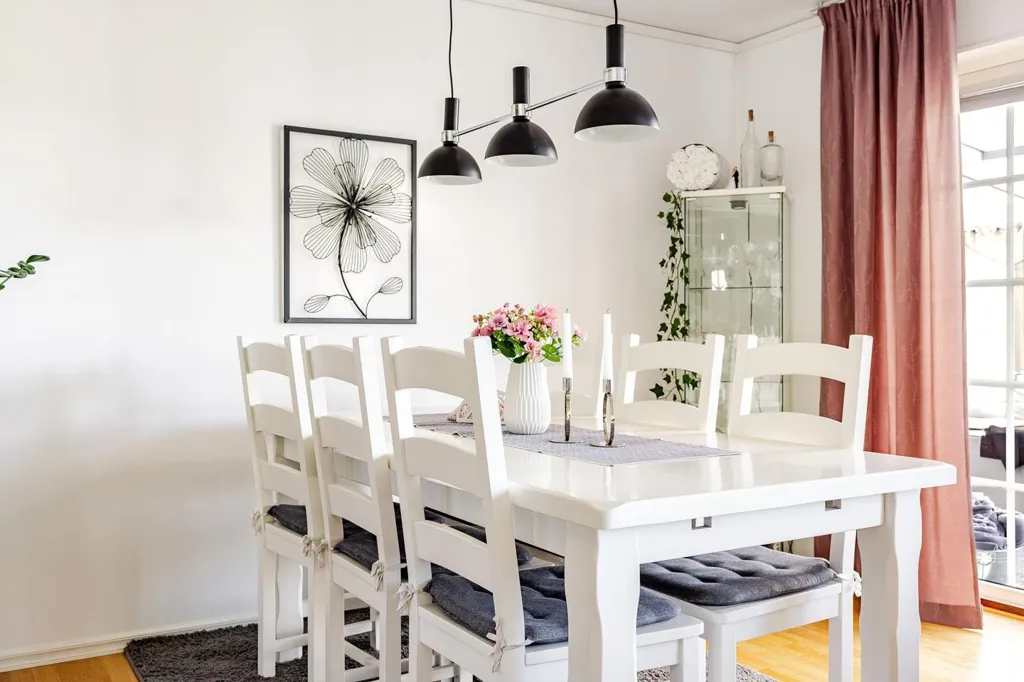 Salle à manger - Villa with Garden in Motala