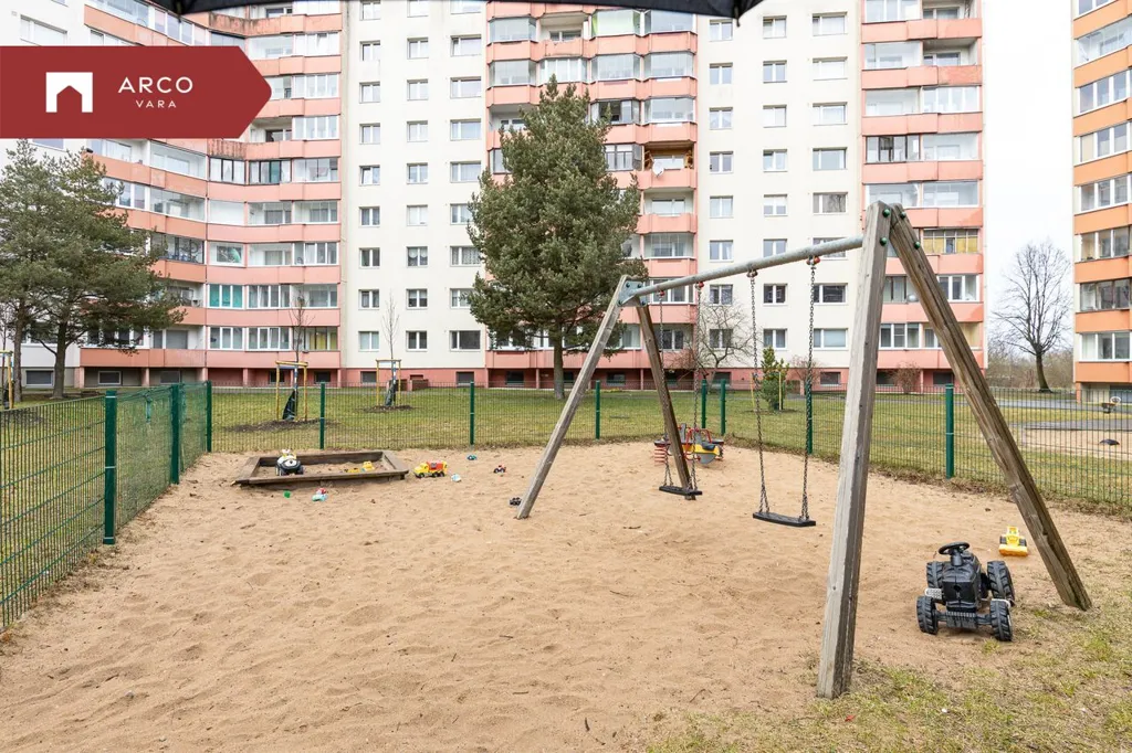 Jardin - Panel Building Flat with Balcony in Seli