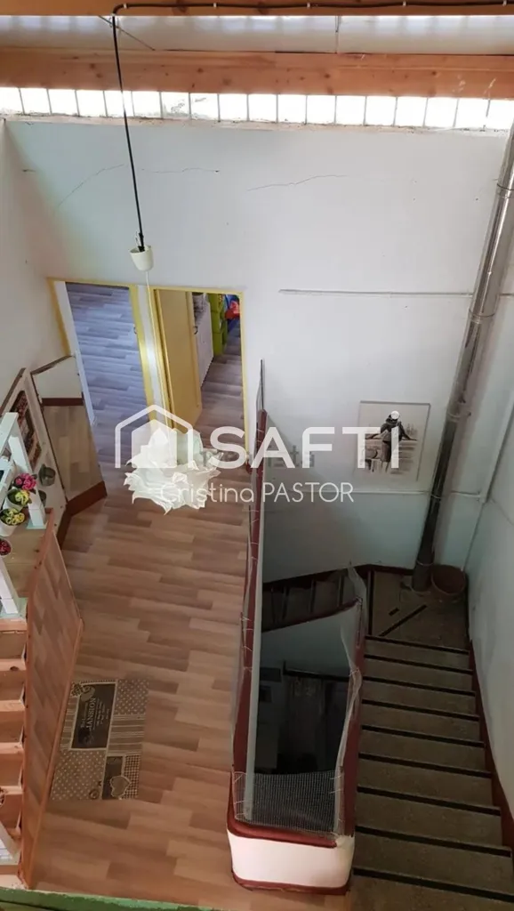 Pièces - Spacious Adjoined Chalet with Bodega in Valderas