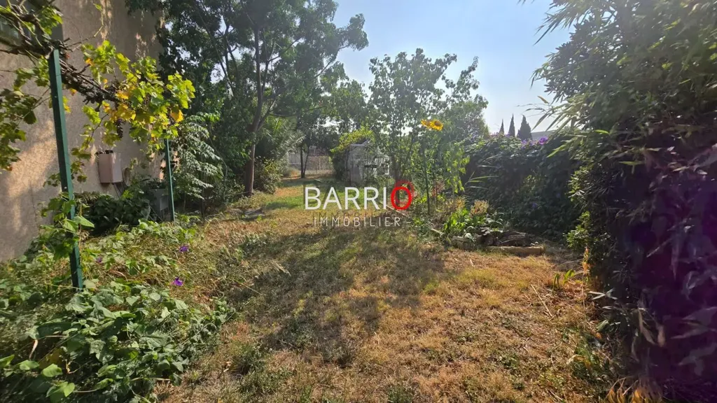 Aed - Spacious House with Large Garage in Rural Setting