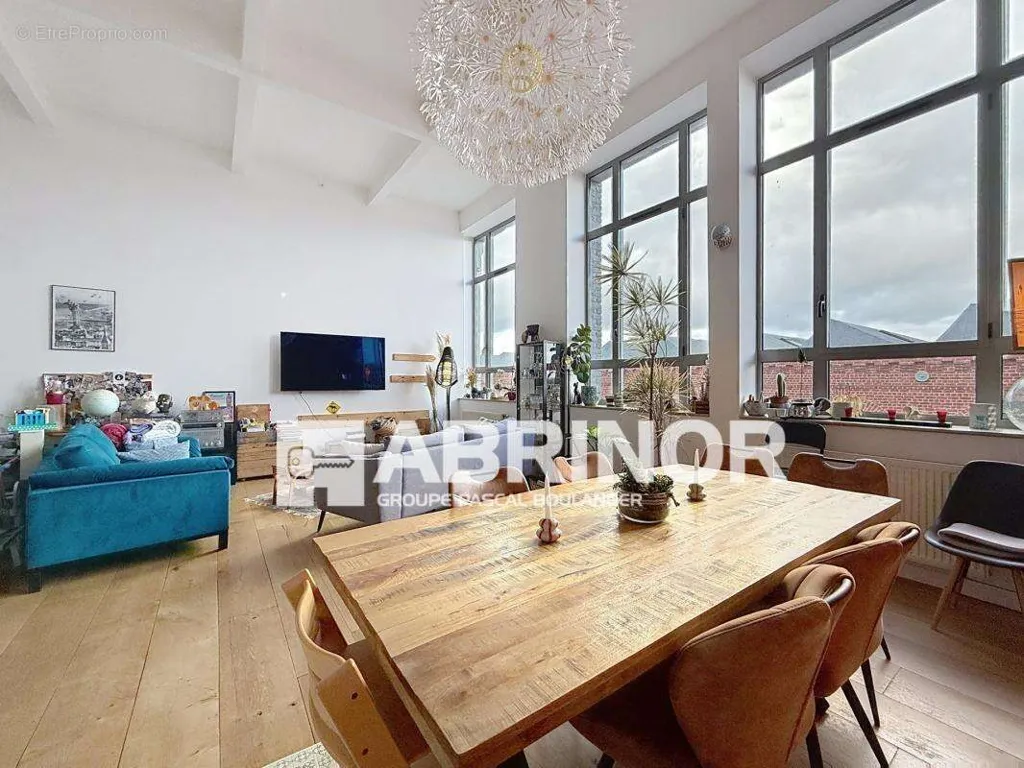 Söögituba - Loft with Rooftop Terrace in Roubaix