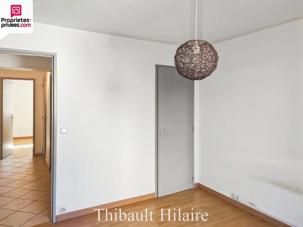 Toad - Bright Four-Room Flat in Pont de Vivaux
