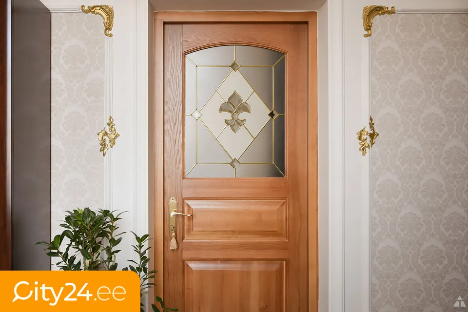 Ingresso - Historic Apartment with Park View in Riga Centre