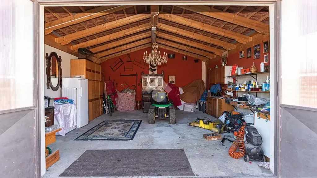 garage