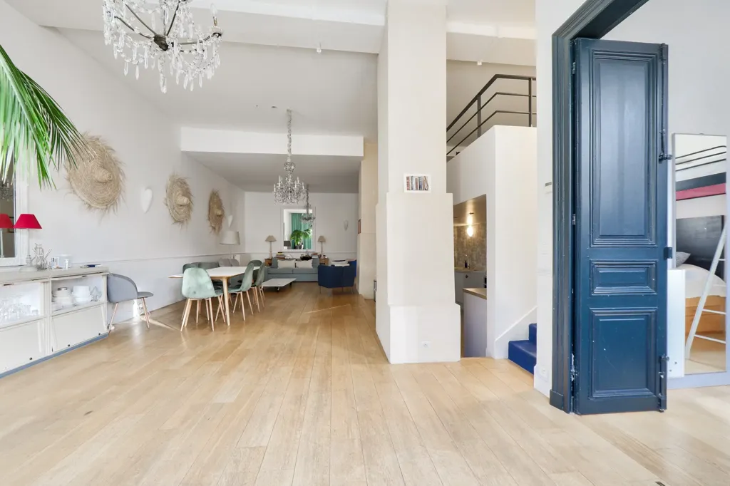 Living Room - Contemporary Loft in Saint-Louis, Versailles