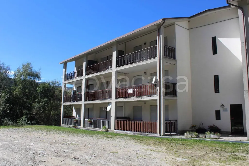 Esterno - Bright Apartment with Terrace in Bagnolo Piemonte