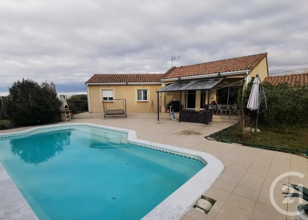Piscine - Maison Rénovée avec Piscine à Grenade