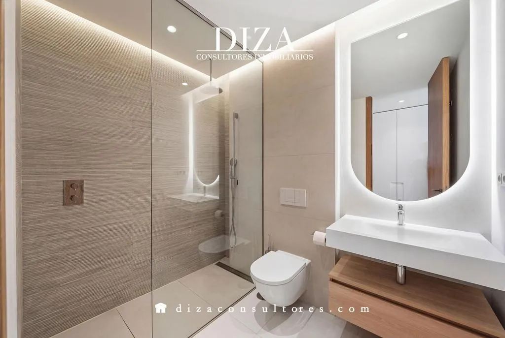 Salles de bain - Duplex with Pool and Golf View in La Finca