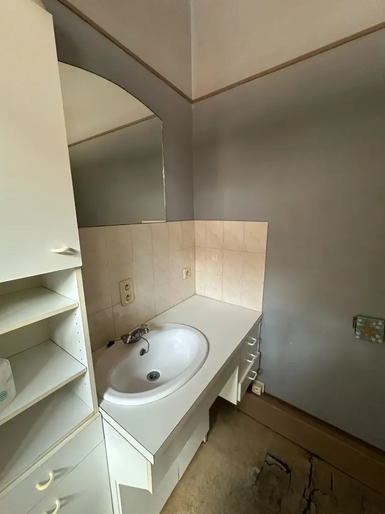 Vannitoad - Studio with Central Location in Torhout