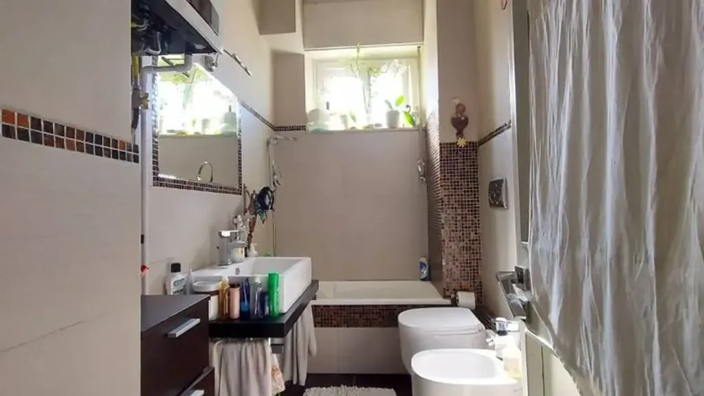 Salles de bain - Apartment with Balcony in Green Zone, Cesenatico