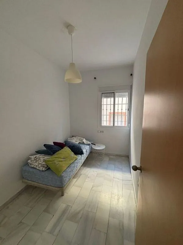 Magamistoad - Duplex with Garage in Salteras
