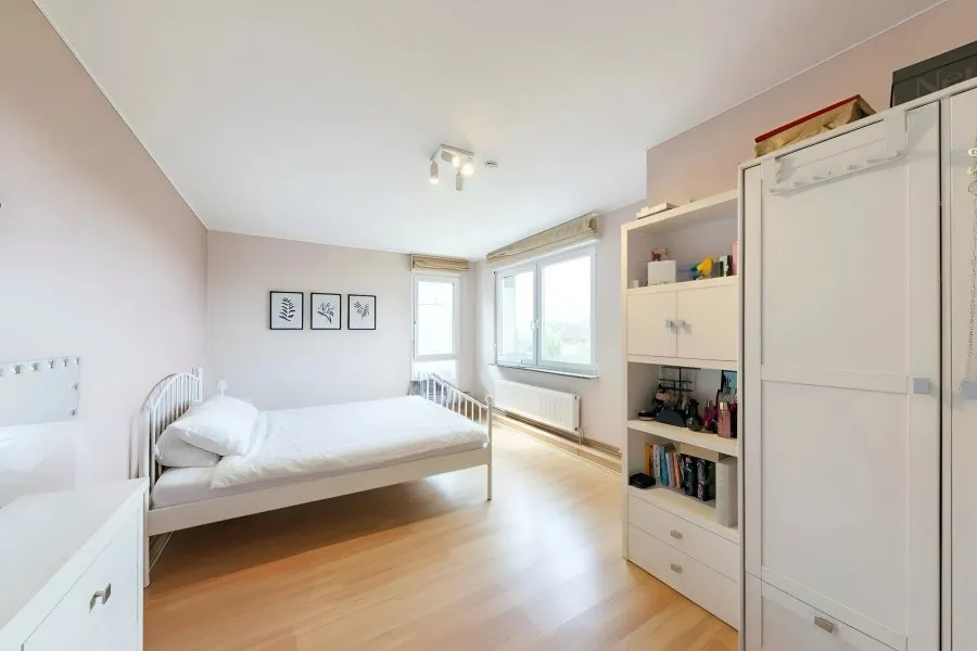 Chambres - Villa Libre de 4 Côtés avec Système Photovoltaïque à Rodange