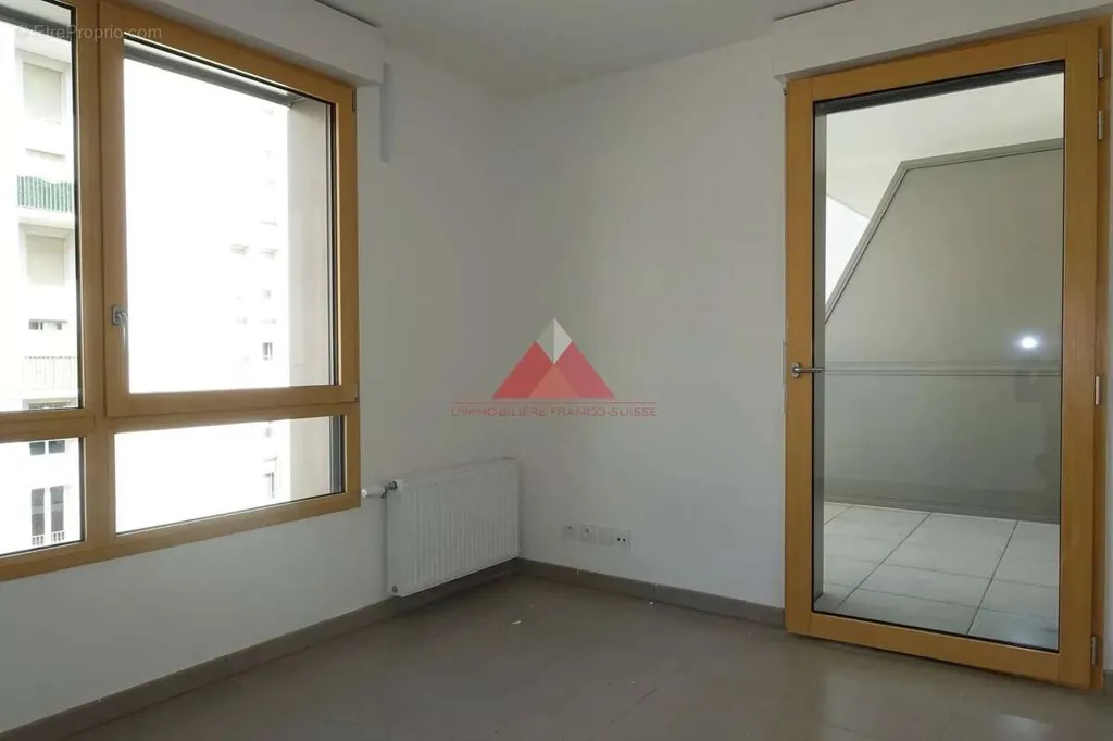 Toad - Studio with Balcony in Lyon 8th