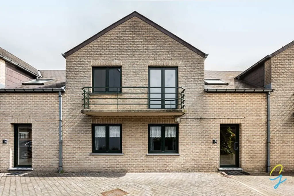 Extérieur - Appartement Énergétique avec Terrasse à Orientation Sud-Est