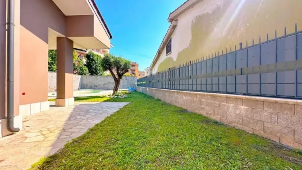Aed - Rustic Villa with Pool in Collefiorito