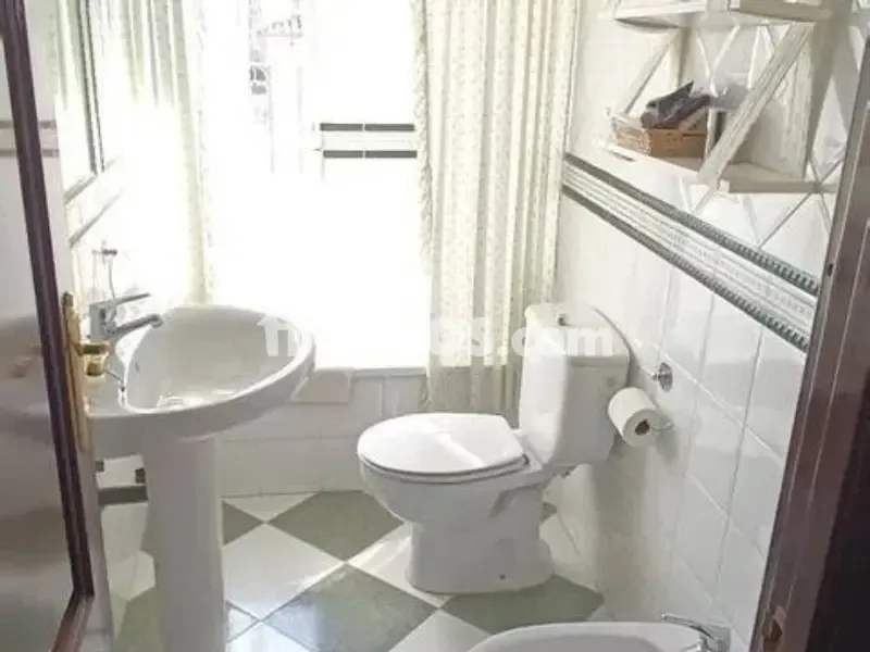 Salles de bain - Chalet with Garden in El Brillante