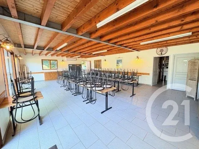 Salle à manger - Maison avec Deux Plans d'Eau à Domptier-sur-Veyle