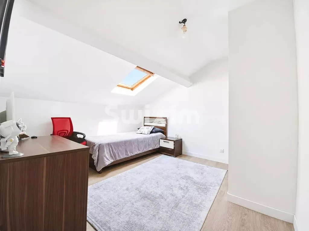 Bedrooms - Mixed-Use Building with Apartments in Valserhône